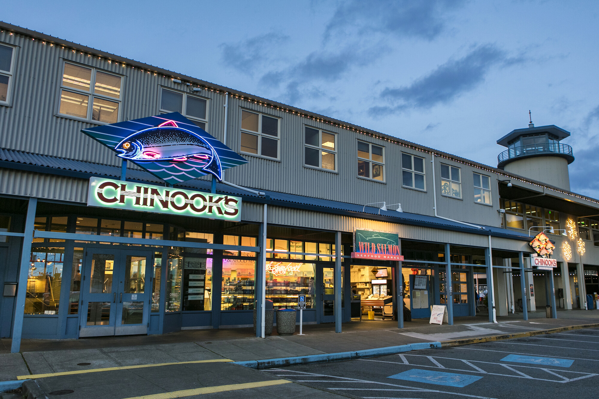 Chinook's at Salmon Bay | Seattle