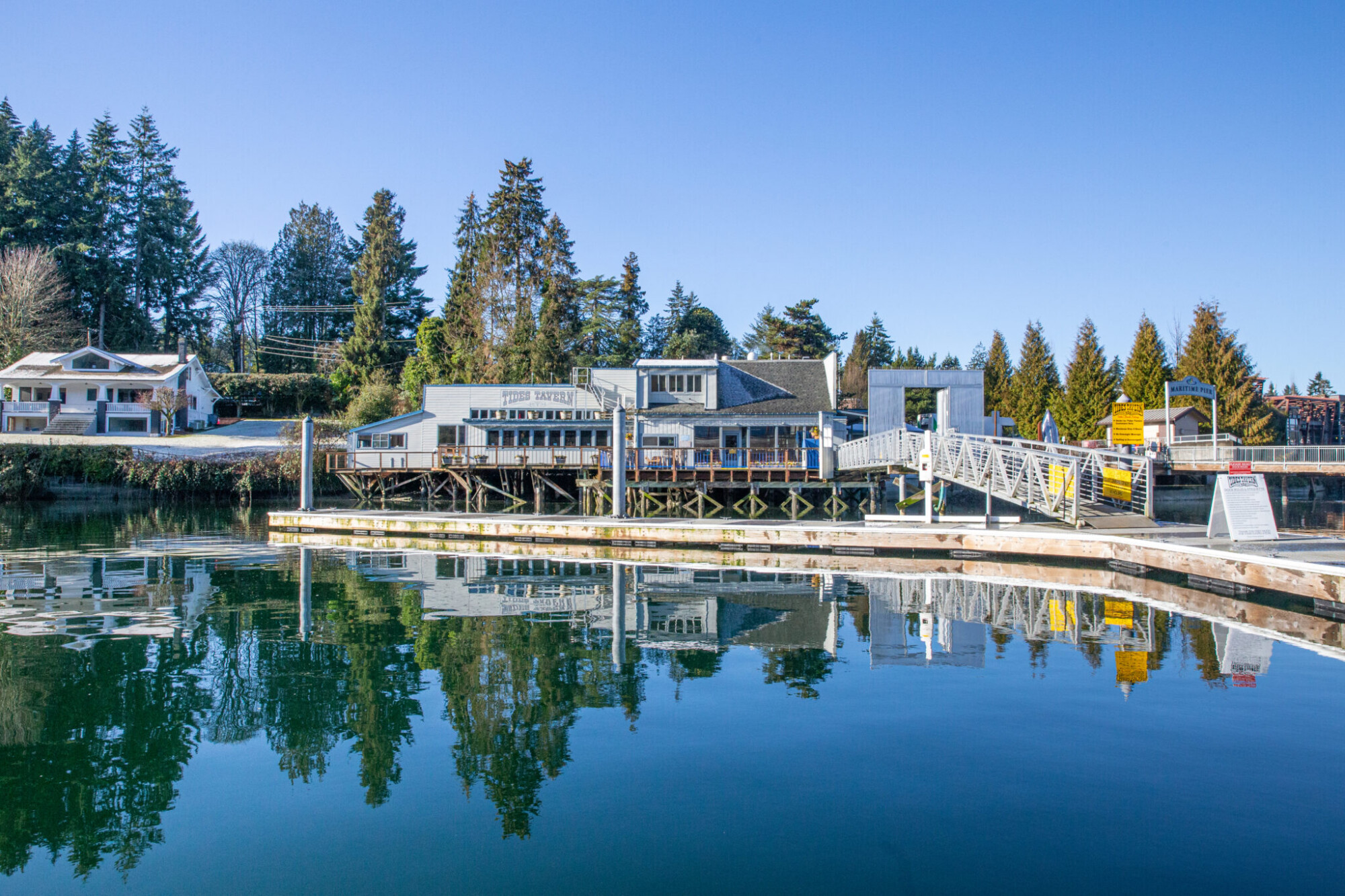 Tides Tavern | Gig Harbor
